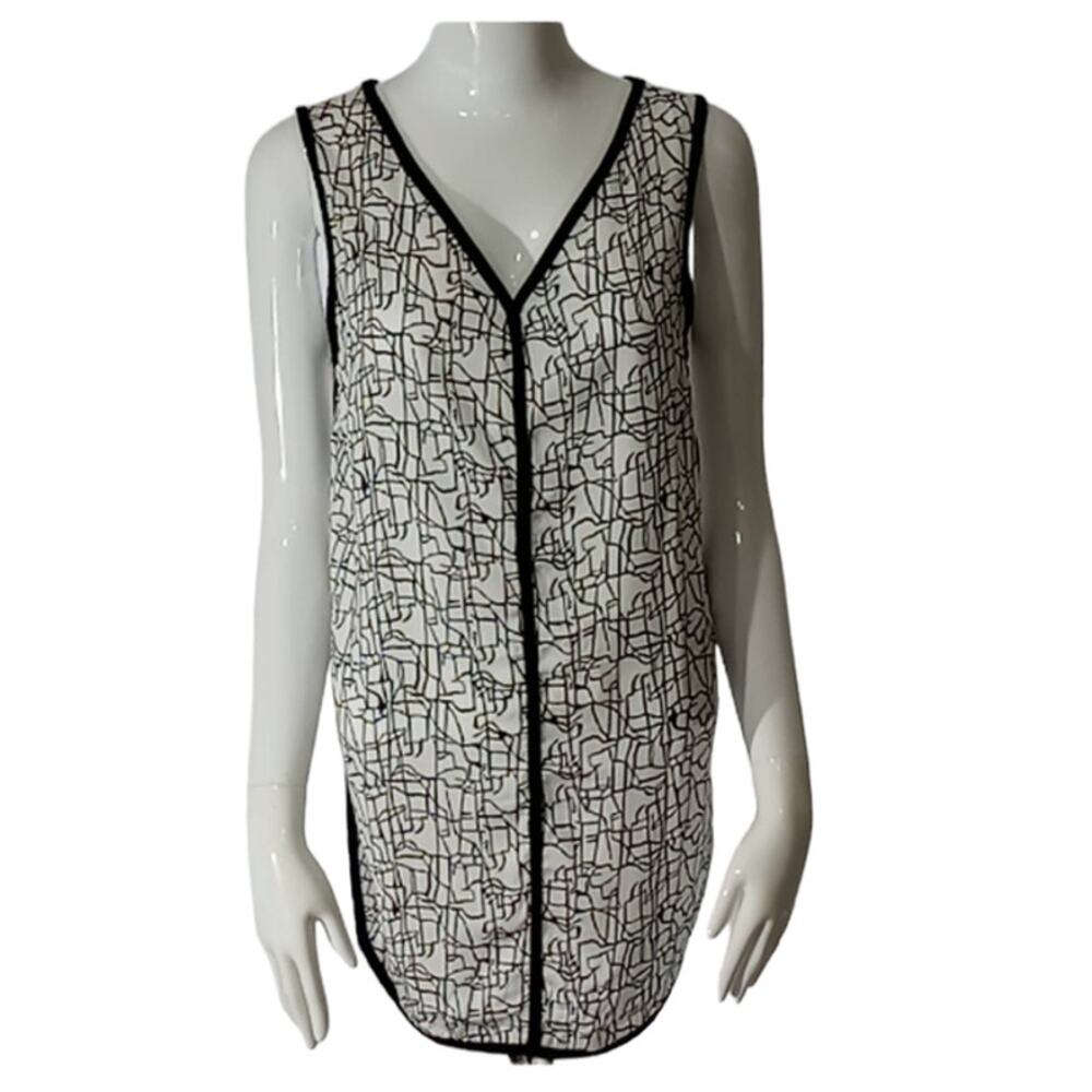 NWOT BODYFLIRT Slightly Sheer Abstract Top Size XS